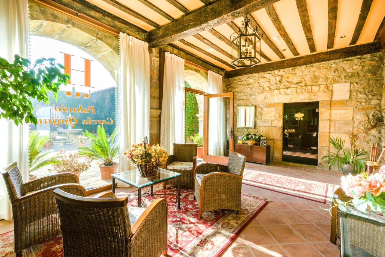 Hotel Palacio Garcia Quijano Corrales De Buelna Exteriör bild