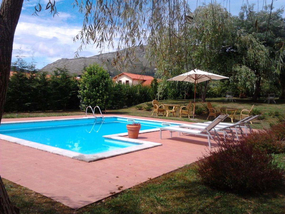 Hotel Palacio Garcia Quijano Corrales De Buelna Exteriör bild