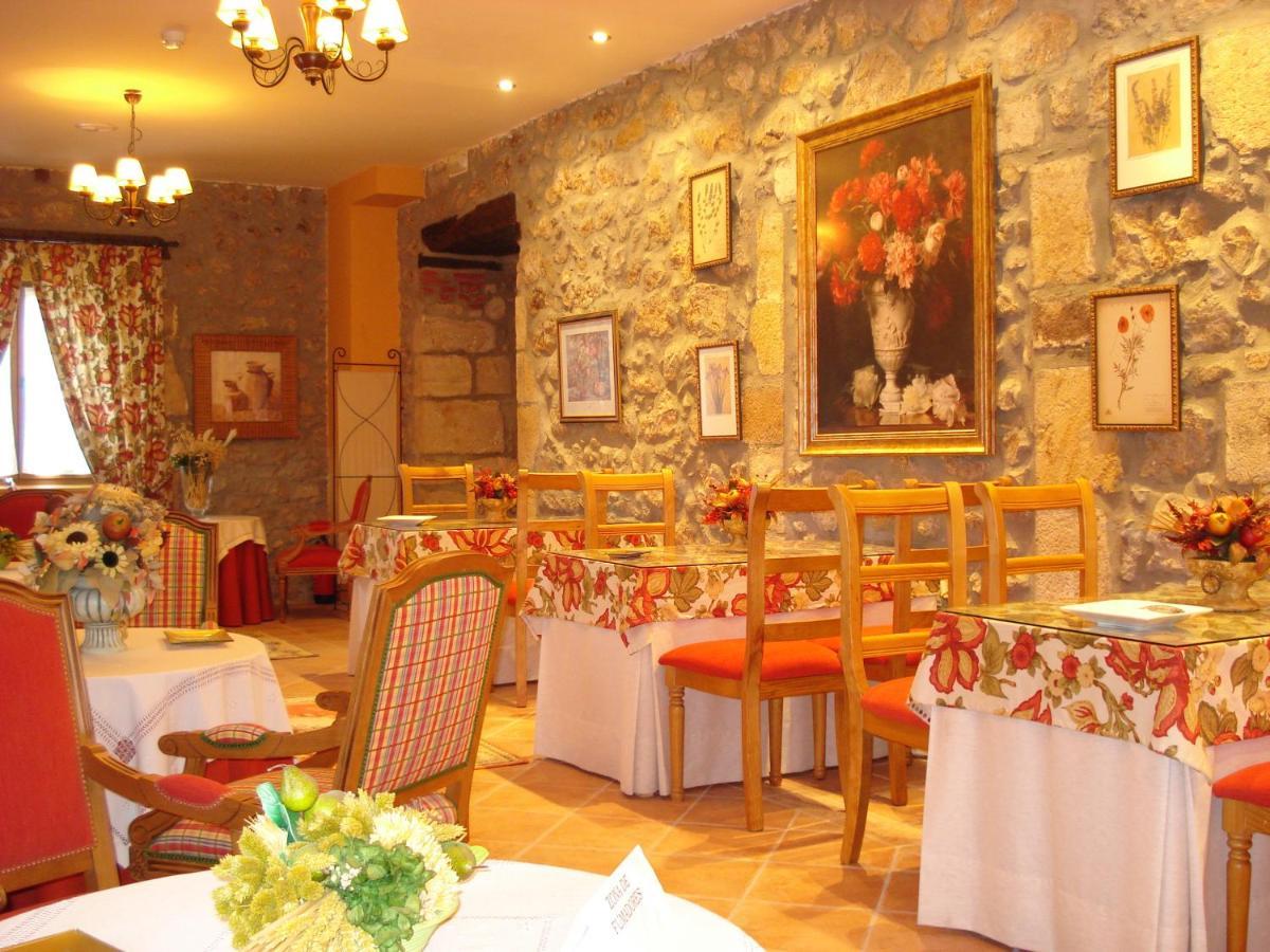 Hotel Palacio Garcia Quijano Corrales De Buelna Exteriör bild