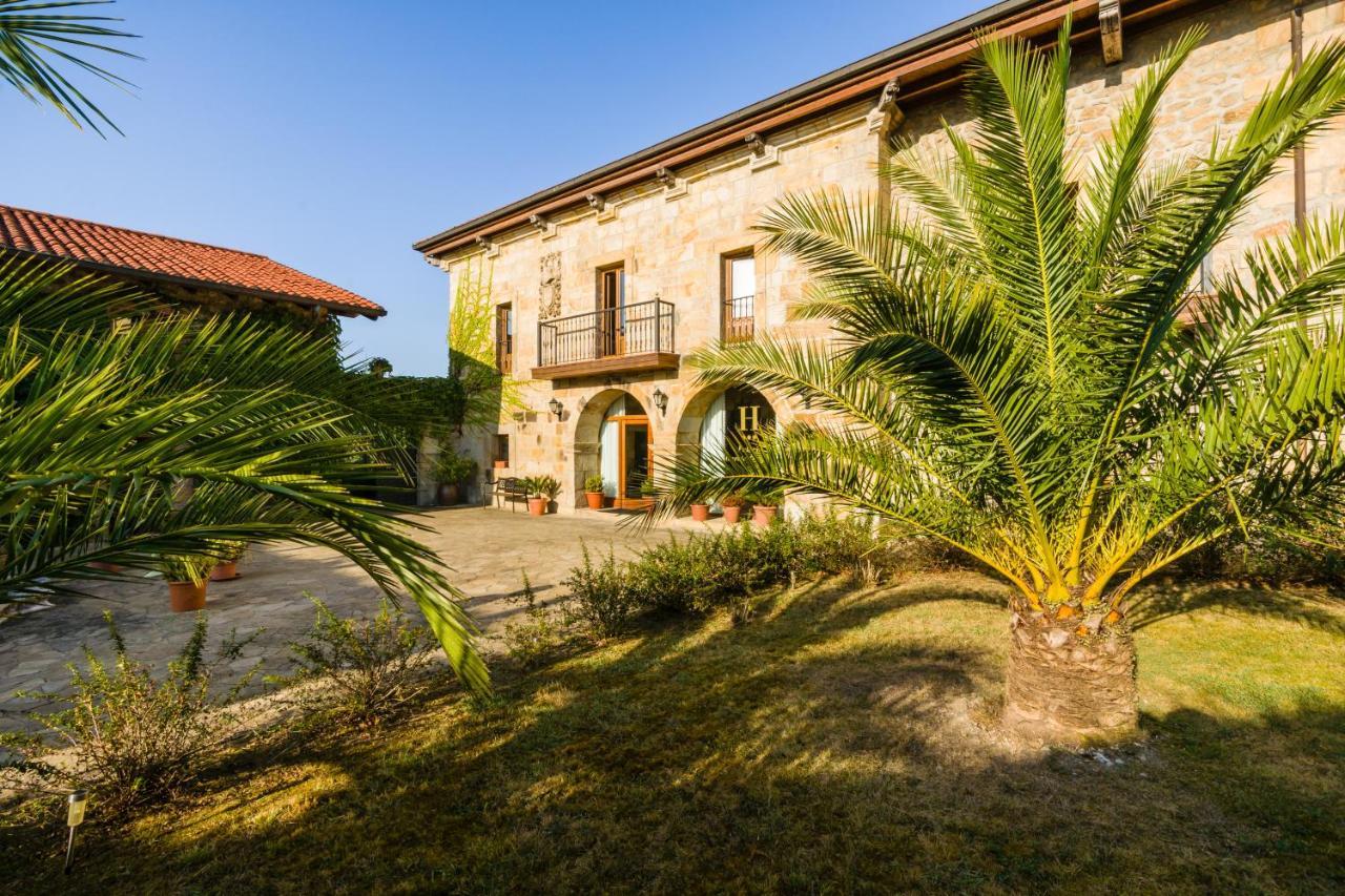Hotel Palacio Garcia Quijano Corrales De Buelna Exteriör bild