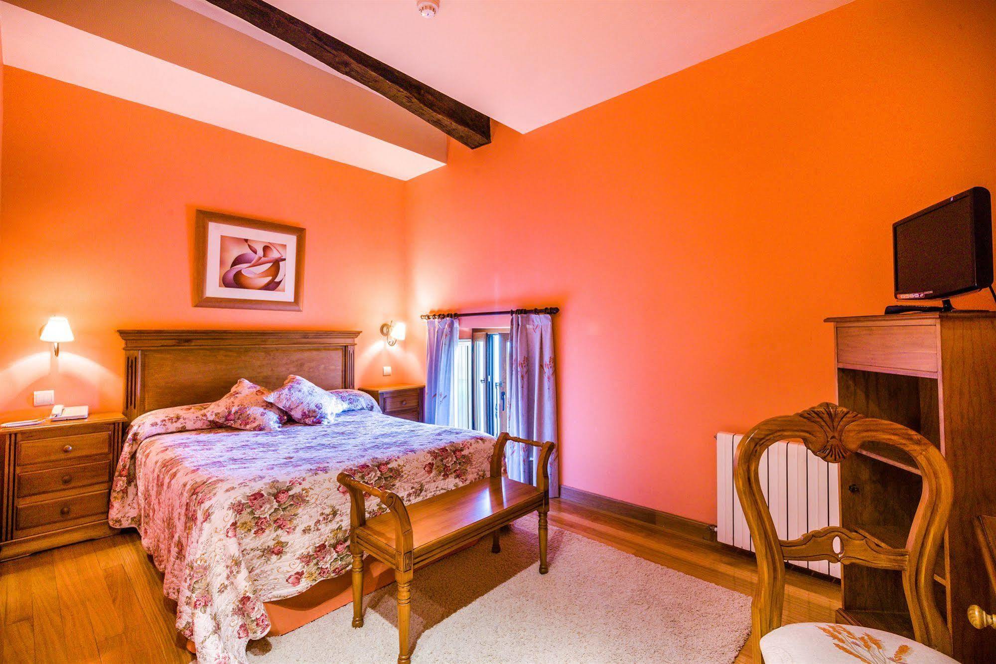 Hotel Palacio Garcia Quijano Corrales De Buelna Exteriör bild